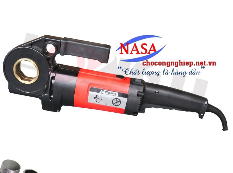 Máy cắt ống xách tay 
